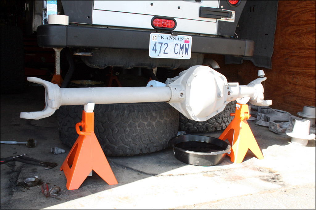 FS 78 Ford Dana 60. High Pinion King pin axle with UCF truss. Pirate 4x4